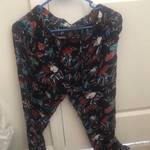 Stretchy Printed Pants